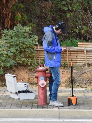 Pqwt-L7000 Multi Sensors Indoor&amp;Outdoor 5 meter waterlek detector