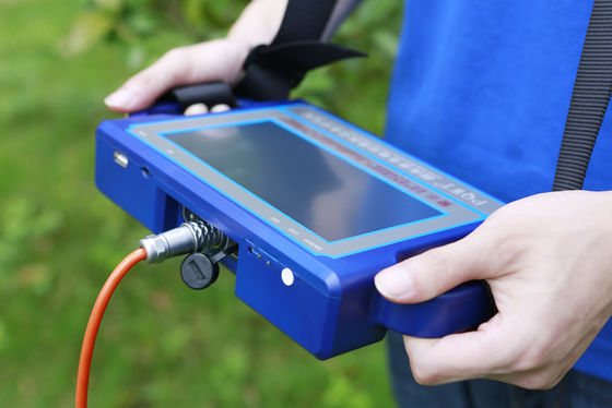 PQWT S500 Multi-Frequentie Grondwaterdetectiemachine met 8 Kanalen en 0mV-2000mV Meetbereik